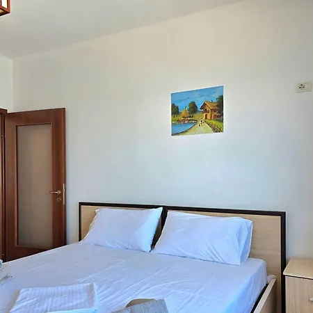 Dream View 090 - Happy *